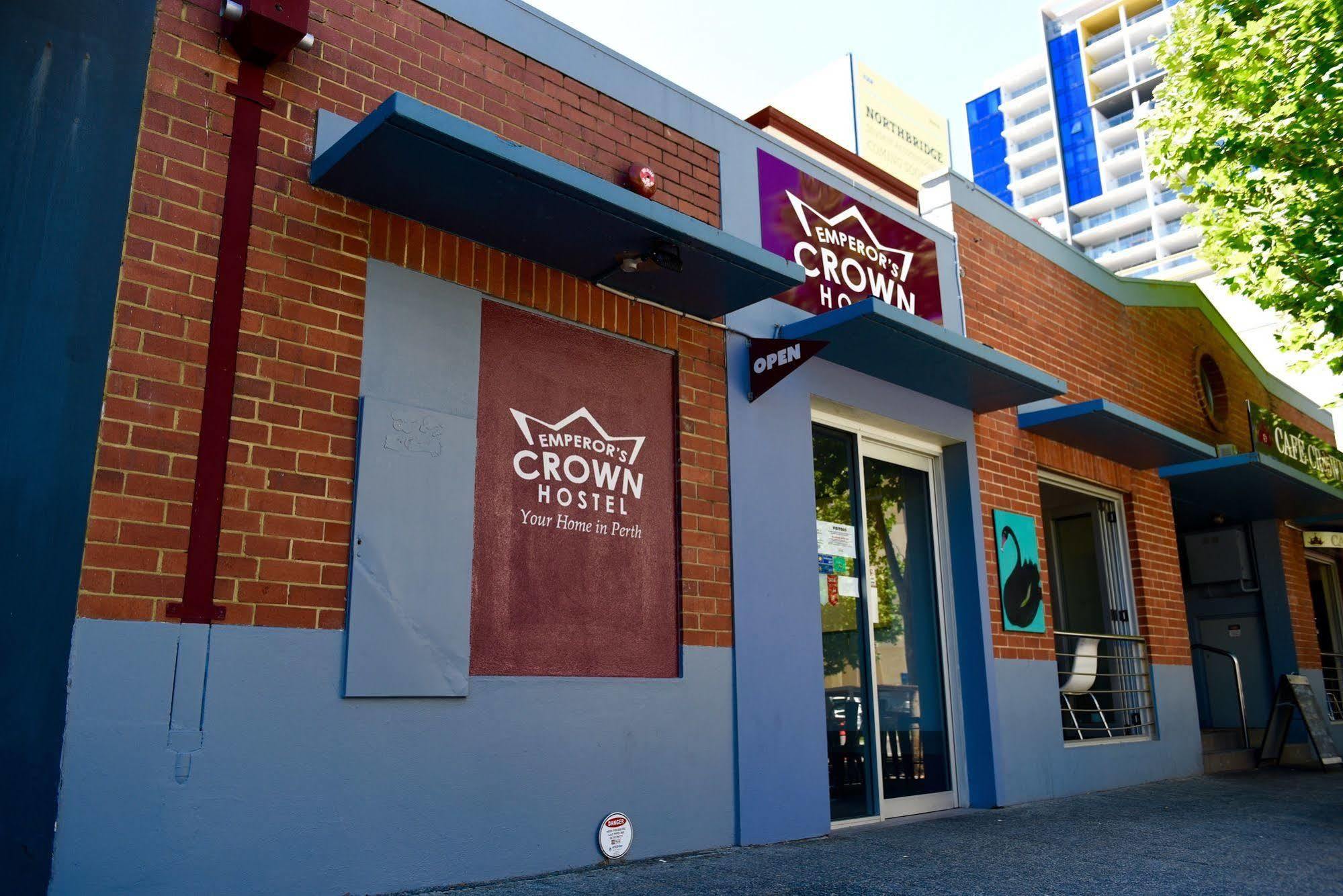 The Emperors Crown Hostel Perth Extérieur photo