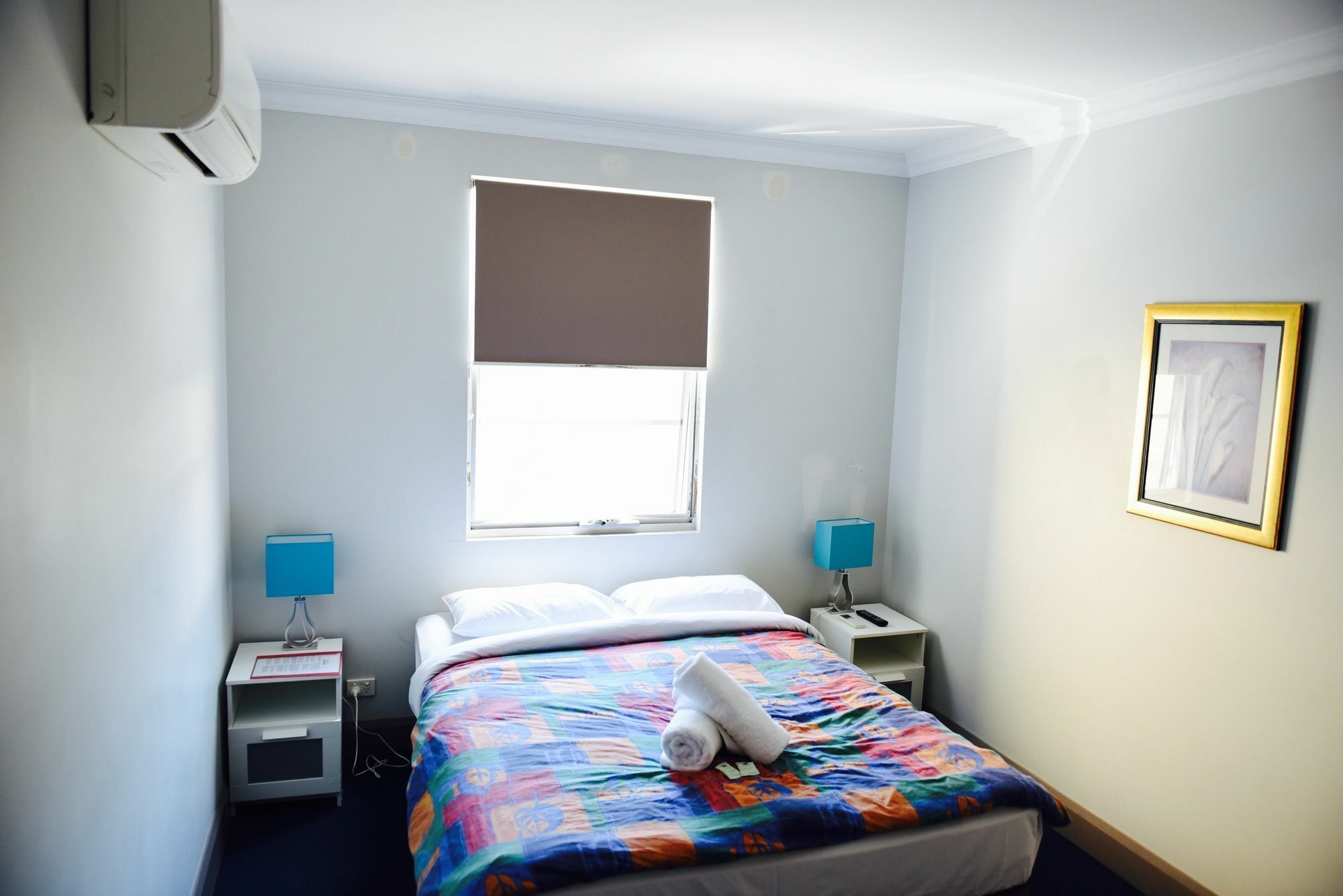The Emperors Crown Hostel Perth Extérieur photo